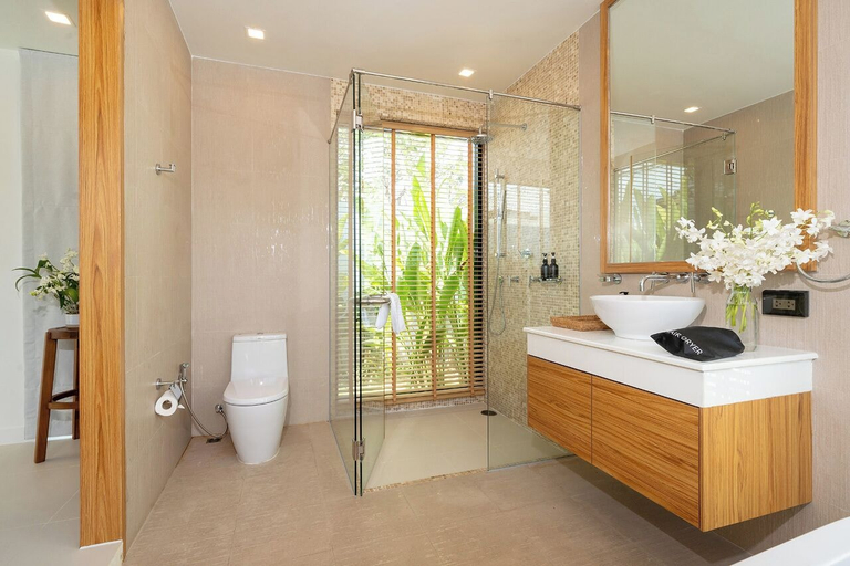 Bathroom 4, Anchan Villas Phuket - Private 4 Bedroom Signature Pool Villa by Escape Villas, Pulau Phuket