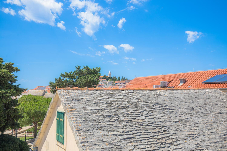 Others 2, APARTMANI SLAMIC, Primošten