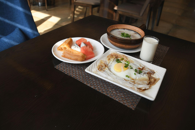 Food & Drinks 5, Phoenix Hill Hotel Dongguan - Golf Course Shop, Dongguan