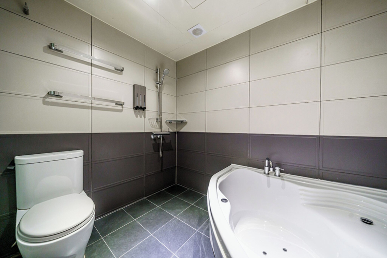 Bathroom 3, Bulgwang 3S Hotel, Eun-pyeong