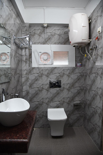 Bathroom, Phibha Villa, East Khasi Hills