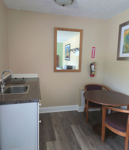 Others 4, Nashoba Valley Inn & Suites, Middlesex