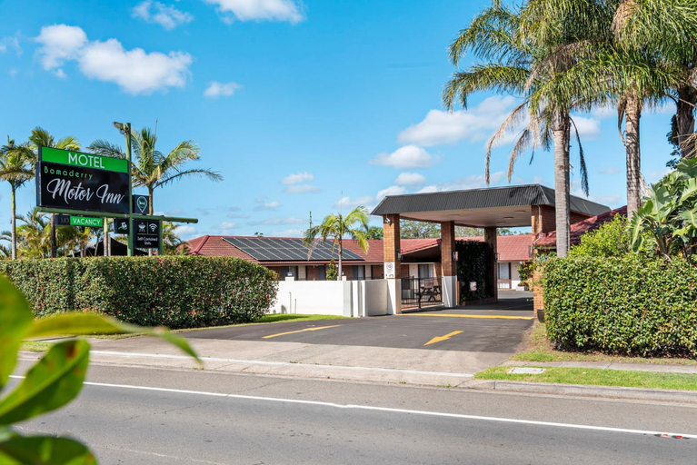 Exterior view 3, Bomaderry Motor Inn, Shoalhaven - Pt A