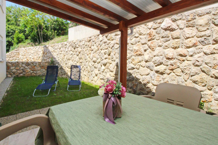 Others 5, Apartments Vasilic-Cugalj, Baška
