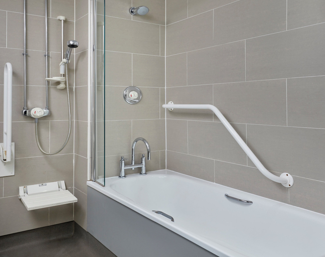 Bathroom 4, Leonardo Edinburgh City, Edinburgh