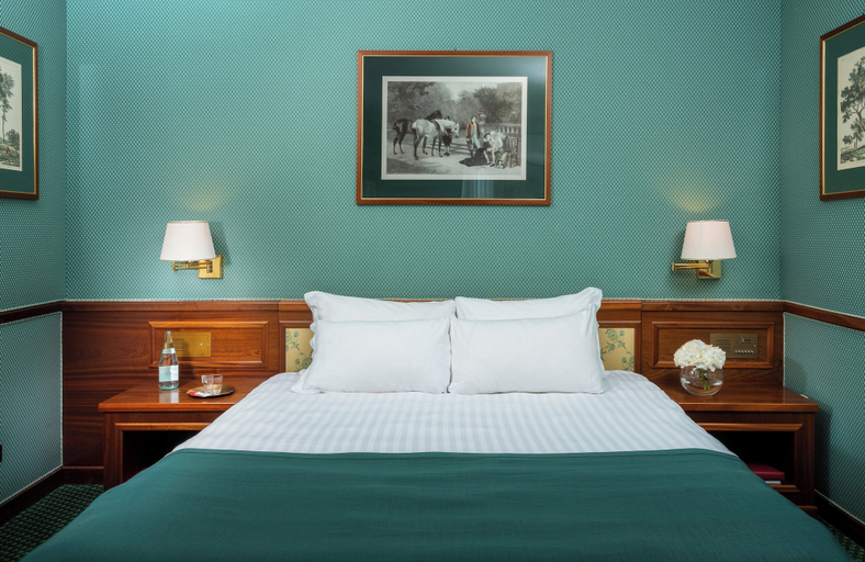 Bedroom 2, Leonardo Hotel Milan City Center, Milano