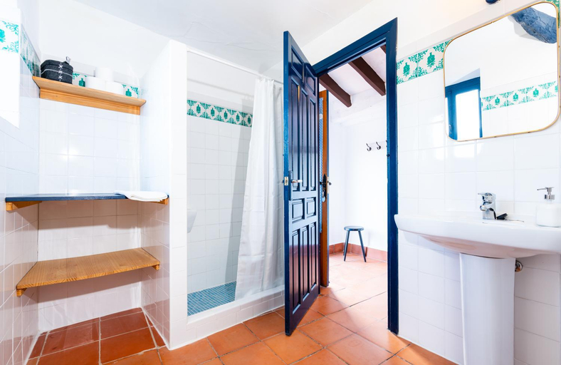 Bathroom 5, Limonero bnb, Granada