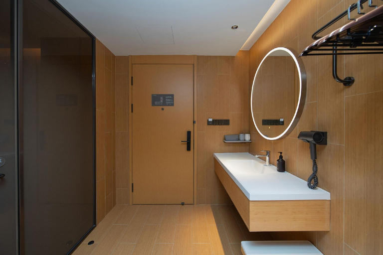 Bathroom 4, Ji Hotel Shenzhen Huaqiang North Electronic Buildi, Shenzhen