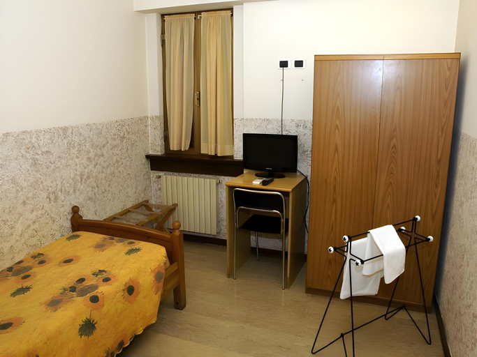Bedroom 4, Hotel Nettuno, Milano