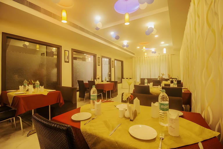 Food & Drinks, The A-Park Hotel, Gwalior