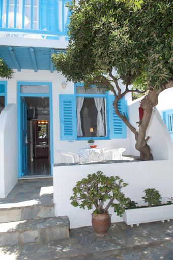 Others 4, Asimina, South Aegean