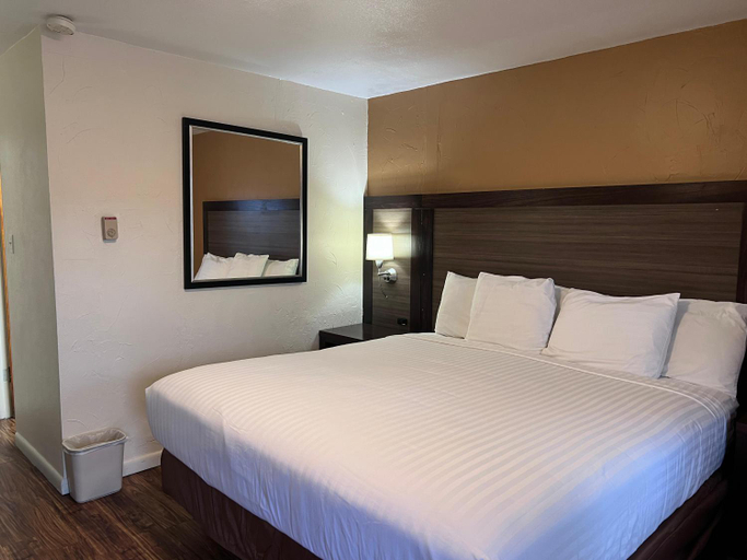 Others 4, Sunrise Motor Inn, Park