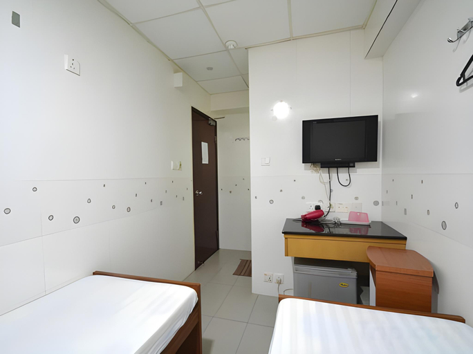 Bedroom 2, Xia Men Guest House, Kowloon