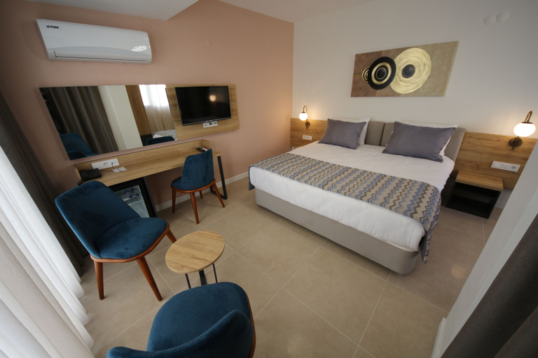 Bedroom 2, Spilos Gumuldur Hotel, Menderes