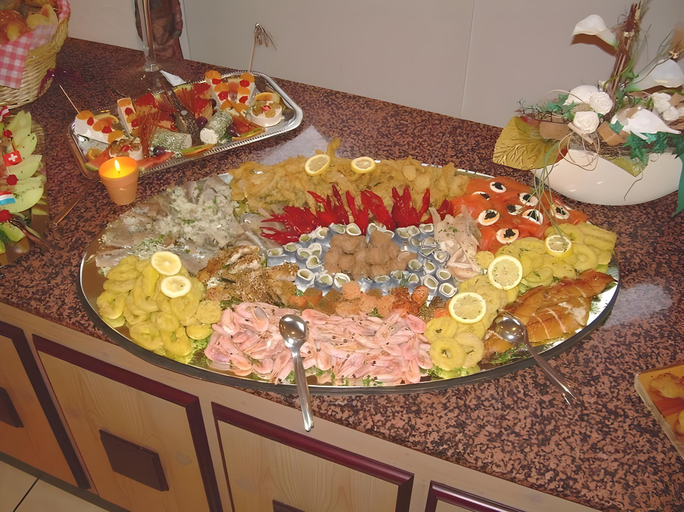 Food & Drinks 3, Hotel Bugener, Borken