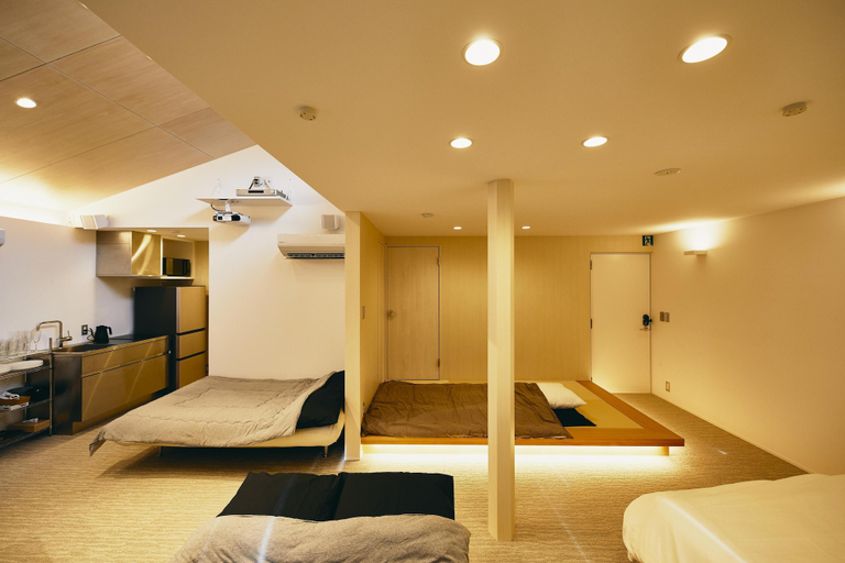 Room 4, MUSASHI Condo Shinjuku, Shinjuku