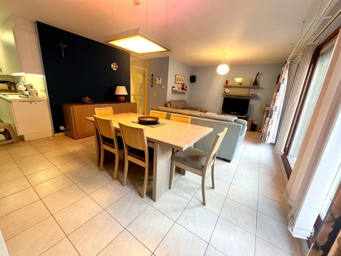 Dining, Apartment in Middelkerke Near the Beach, West-Vlaanderen