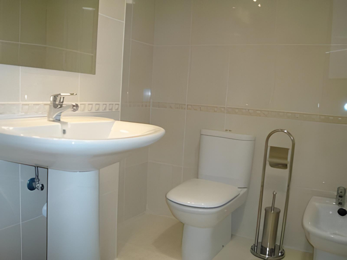 Bathroom 3, Residencia Universitaria Alfil, Málaga