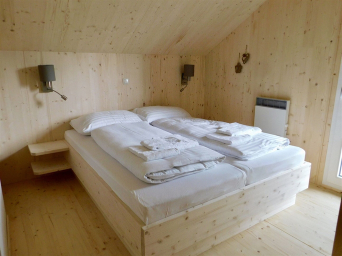 Bedroom, Inviting chalet with sauna, Murau