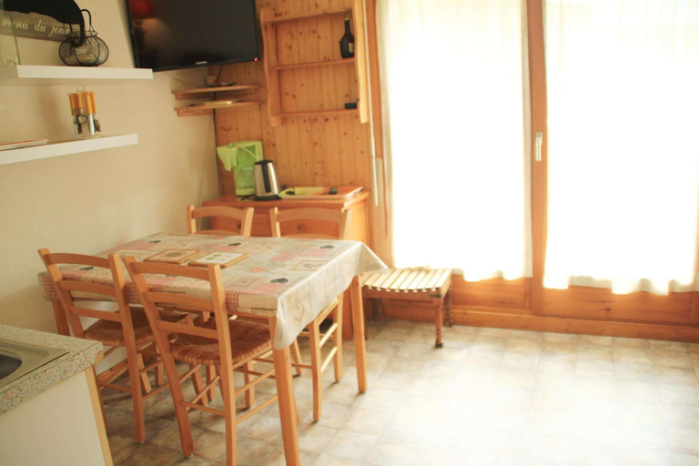 Dining, Apartment With Balcony in Chatel, Haute-Savoie