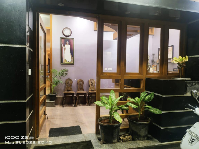 Exterior & Views 2, Nest Inn, Puducherry