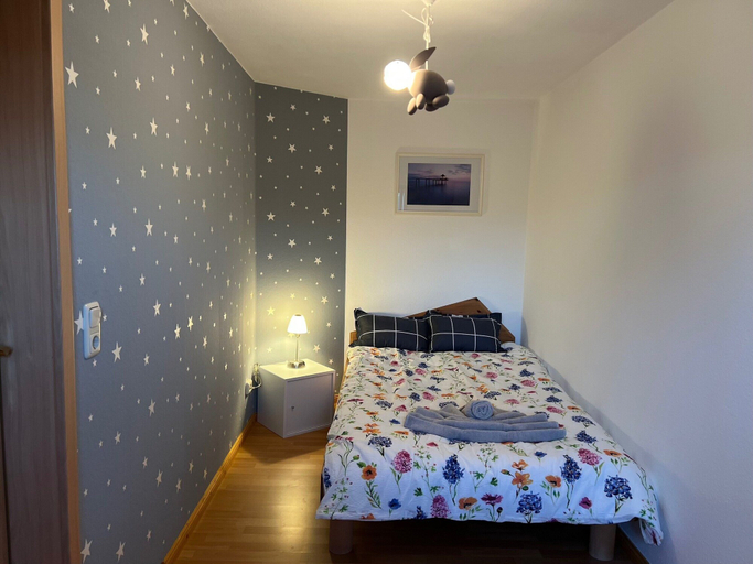 Room 4, Apartment in Zwickau Near Horch Museum, Zwickau