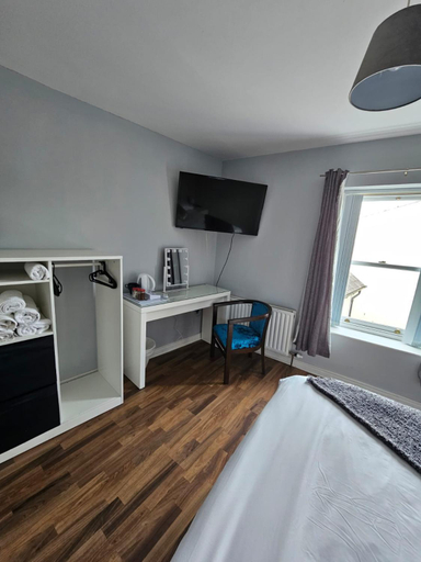 Bedroom 2, Laverty's - The Black Bull Inn, Antrim and Newtownabbey