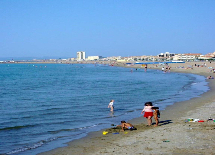 View from property 5, Bright Retreat Near Beach, Hérault