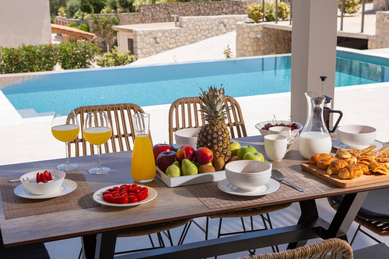 Food & Drinks 5, Villas Marianna II & III, Ionian Islands