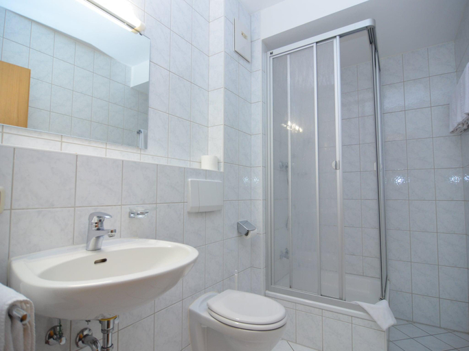 Bathroom 2, App. in Rotthalmunster near the spa triangle, Passau