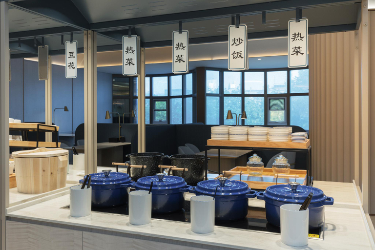 Food & Drinks 4, Hanting Hotel Qingdao Development Zone Xiangjiang Road Commercial Street, Qingdao