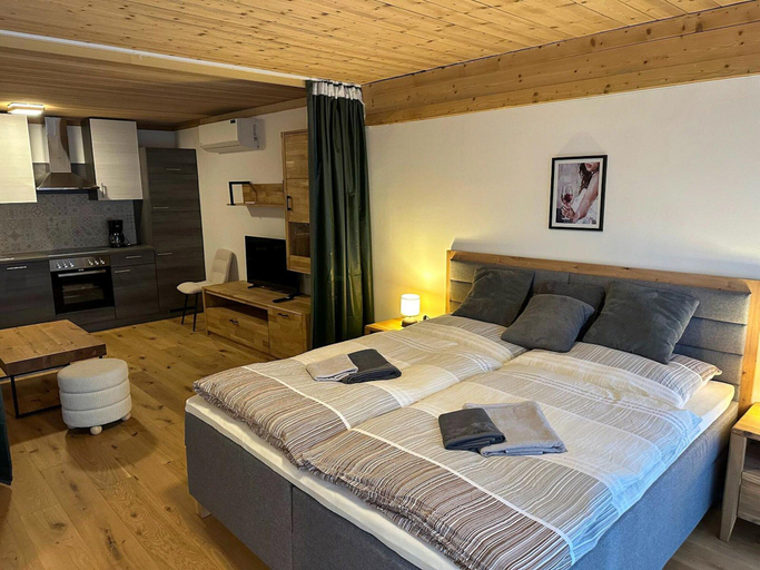 Private kitchen 3, Apartment in Saalfelden Near Ski Slopes, Zell am See