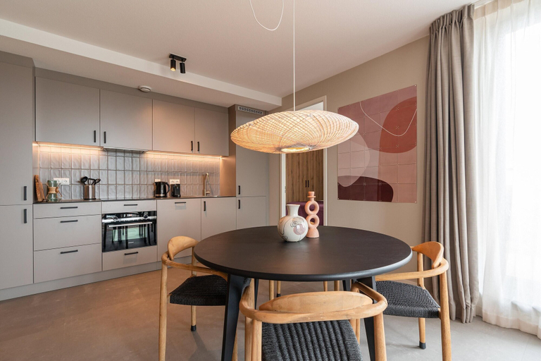 Dining 2, Spacious apartment in Den Haag with view, The Hague