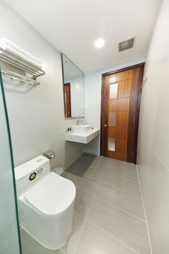 Bathroom 4, Sea Light Hotel, Nha Trang