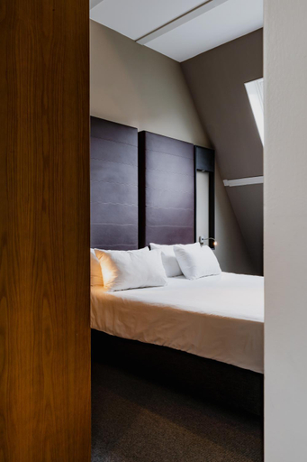 Bedroom 2, Apartments De Hallen, Amsterdam