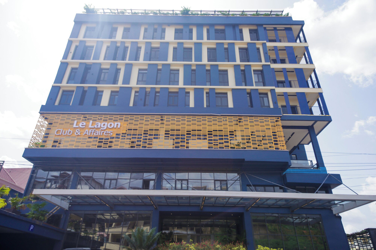 Exterior & Views, Le Lagon CLub & Affaires, Mfoundi