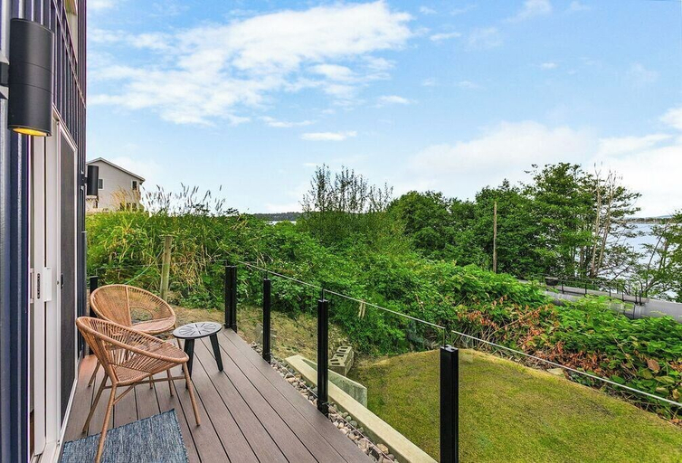 Terrace/patio, Covelet Hideaway, Whatcom