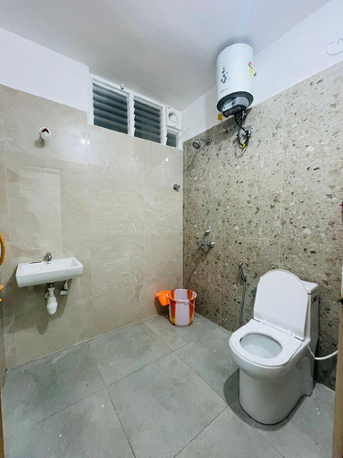 Bathroom, KS Rever Residency, Puducherry