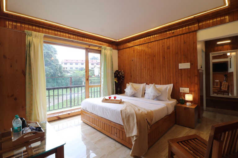 Bedroom 4, Hotel Green Oak, Nainital