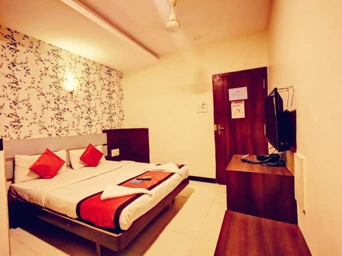 Bedroom 3, Sai Sharan Stay Inn - Near MIDC Turbhe, Navi Mumbai, Thane