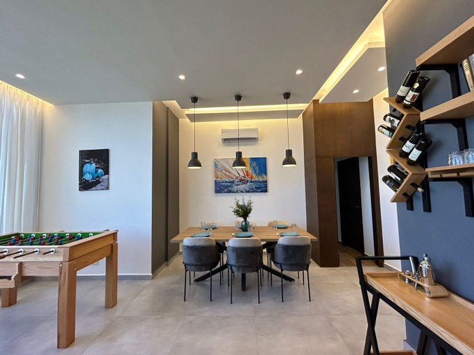 In-room dining 3, Vista 2-Bedroom Apartment in Batroun, Batroun