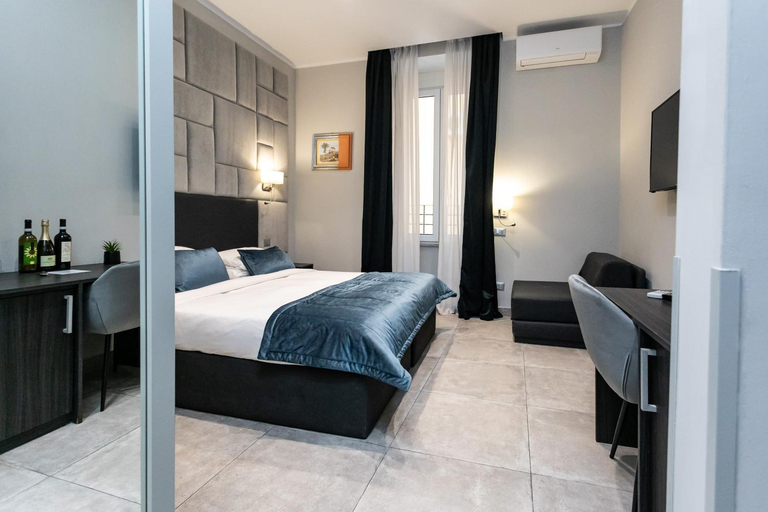 Bedroom 2, Cesare ai Cavalieri, Rome