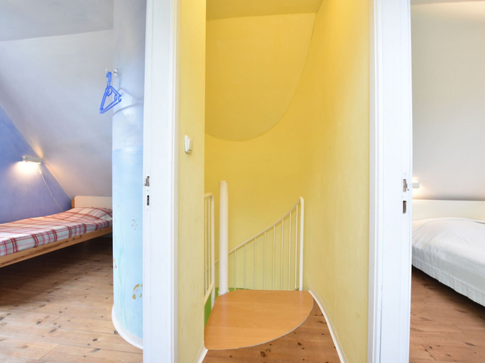 Room 2, Holiday Home by Baltic Sea Salzhaff Beach, Rostock