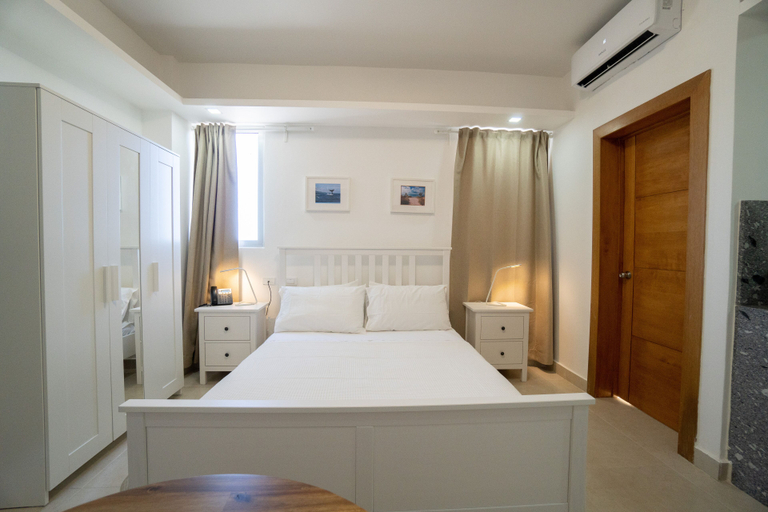 Bedroom 2, パルマレススイーツ, La Romana