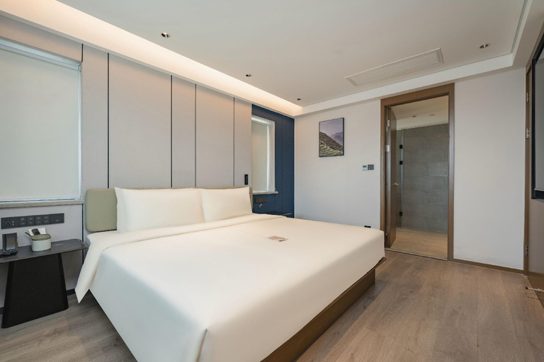 Bedroom 2, Atour Hotel Qingdao Polytechnic University Shandong Road, Qingdao