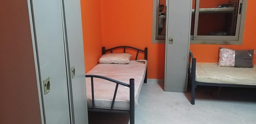 Others 3, Executive Sharing Bed With Other Male Guests, Sharjah City