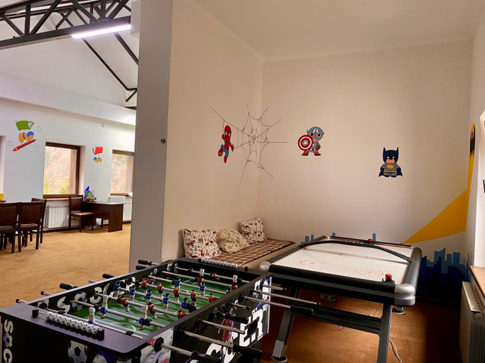 Food & Drinks 5, VitaPark Carpaty, Volovets'kyi