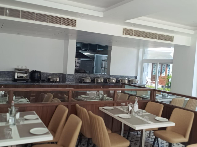 Food & Drinks 4, Le Miami Resort & Spa, Viluppuram