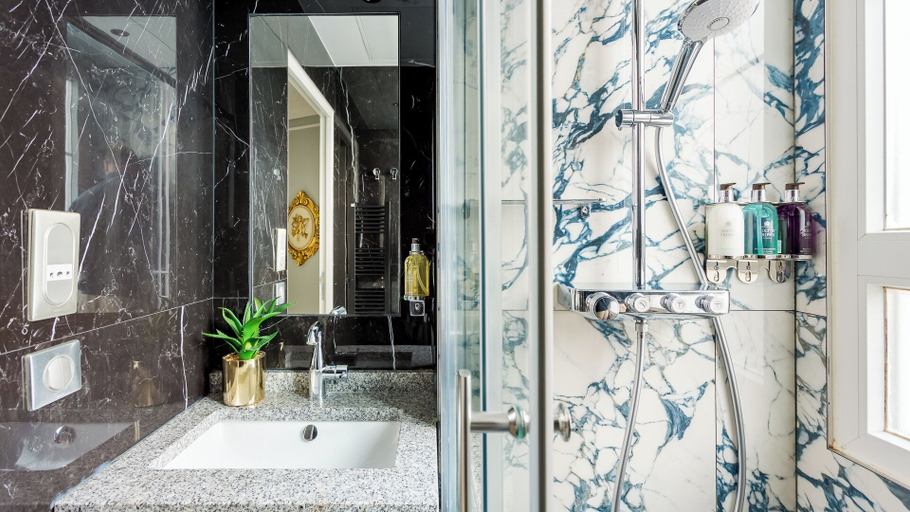 Bathroom 4, Merveil Luxury Suites - Ponthieu I-II, Paris