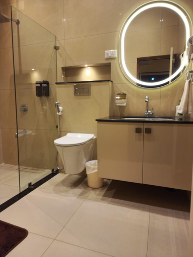 Bathroom 4, tamarind tree masinagudi, The Nilgiris